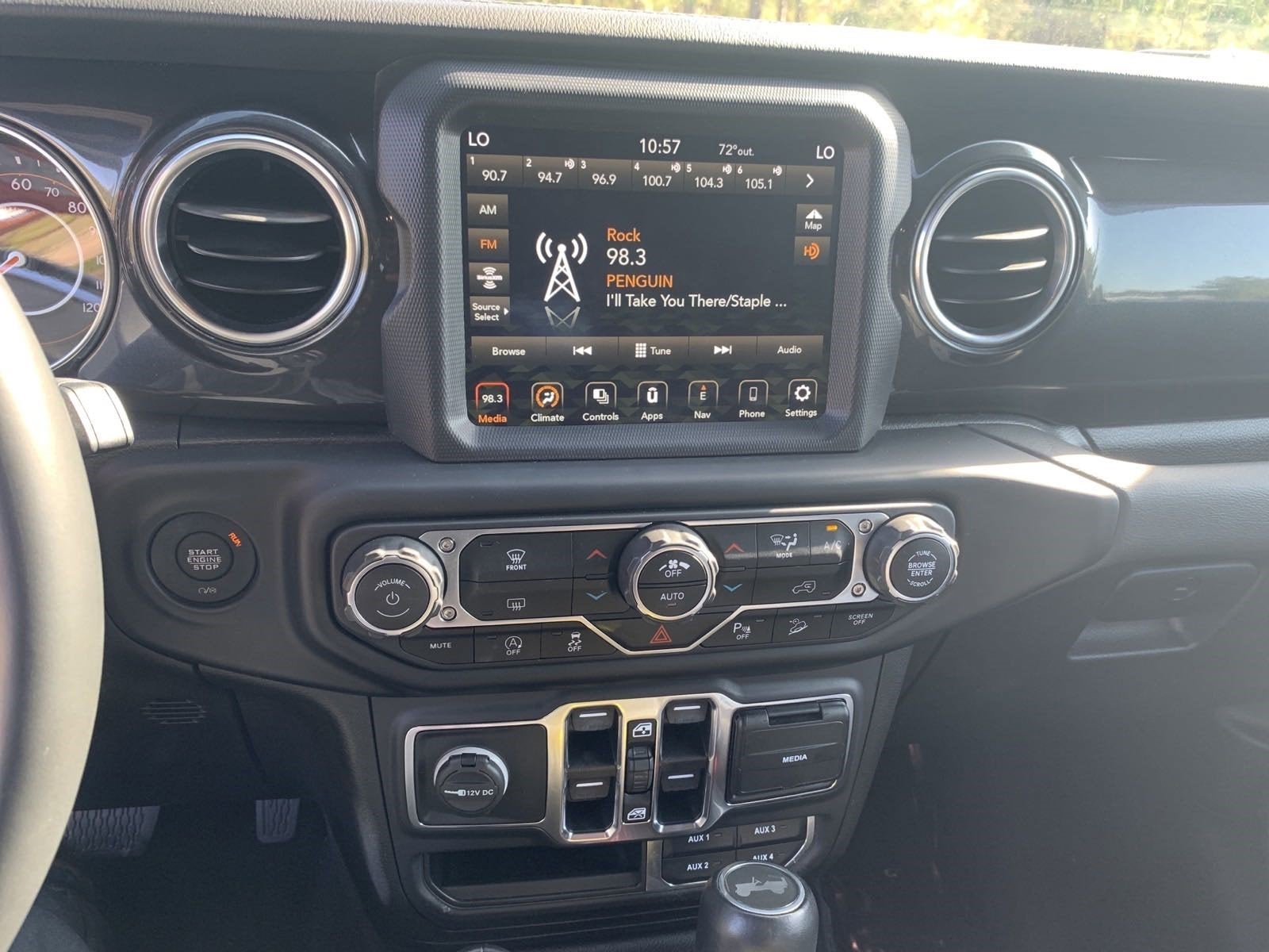 2020 Jeep Wrangler Unlimited Sahara Altitude