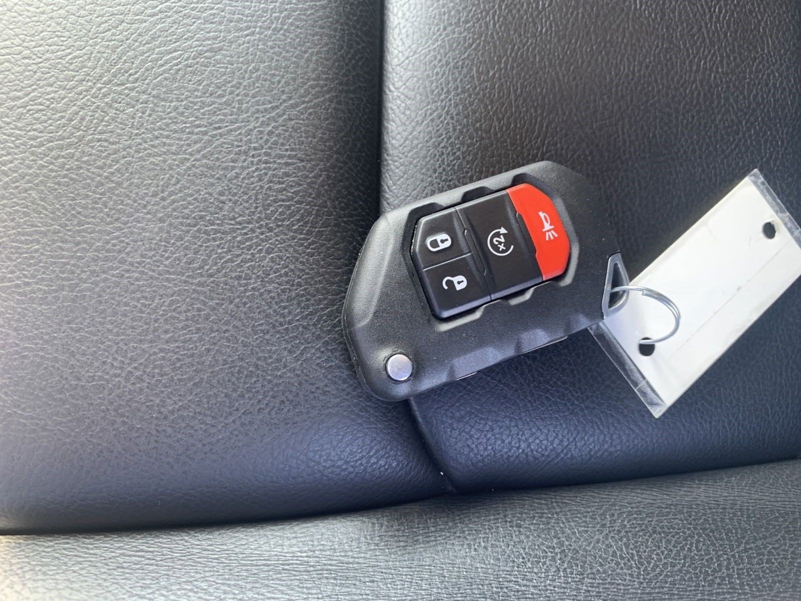 2020 Jeep Wrangler Unlimited Sahara Altitude