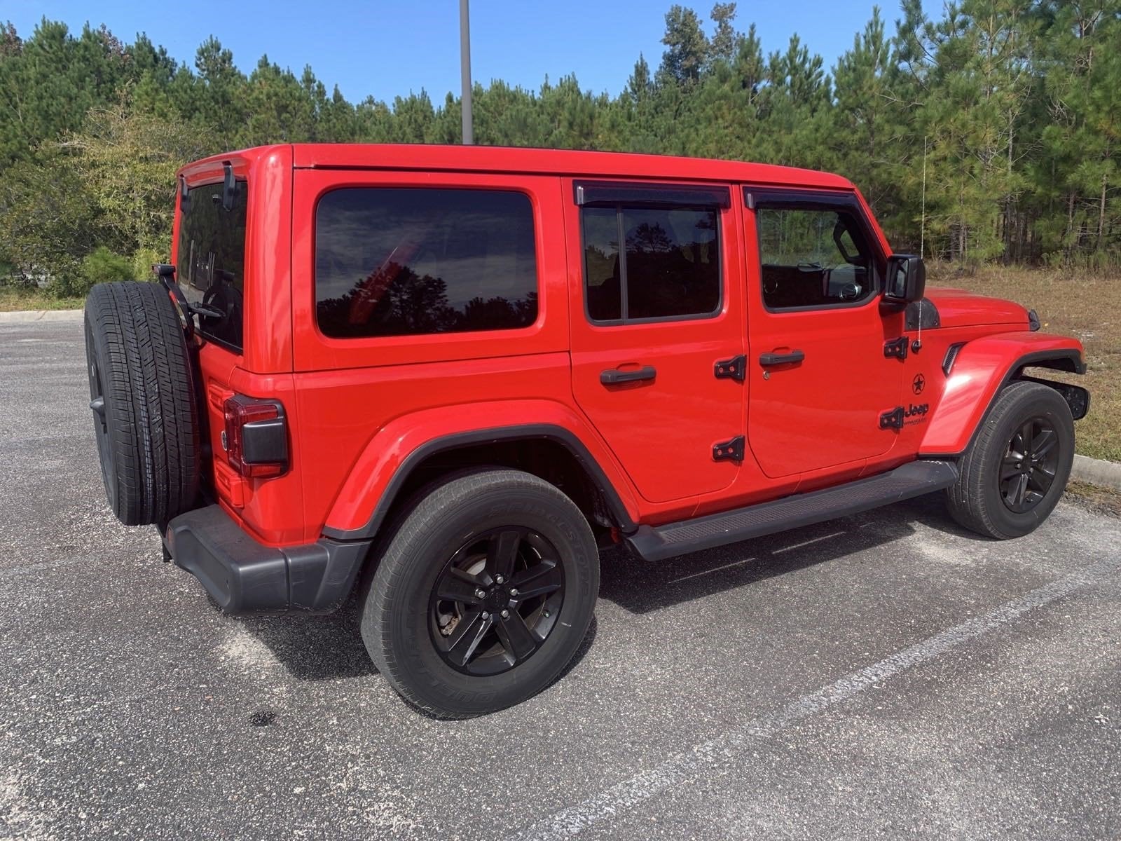 2020 Jeep Wrangler Unlimited Sahara Altitude