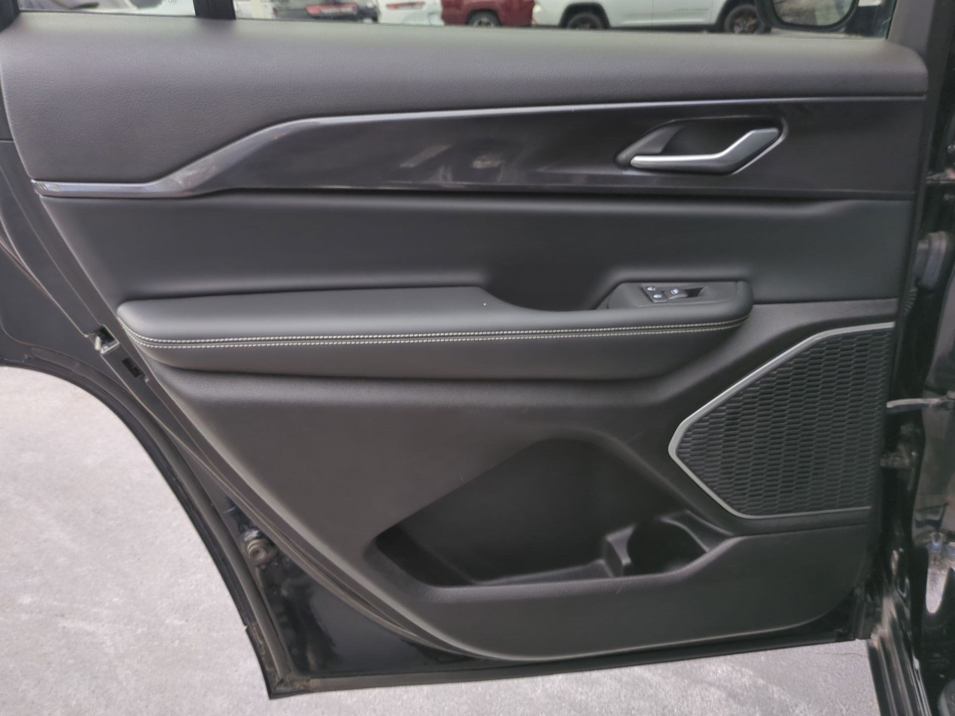 2021 Jeep Grand Cherokee L Laredo