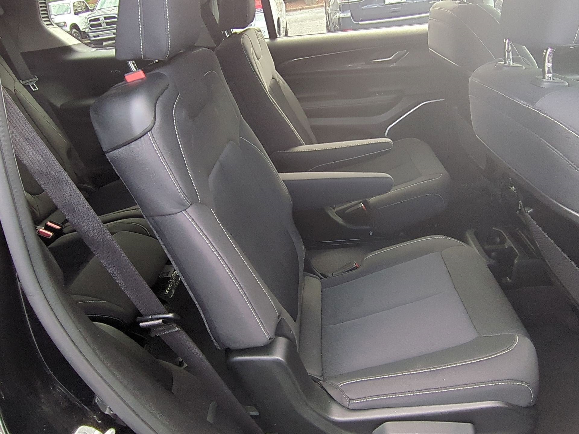 2021 Jeep Grand Cherokee L Laredo