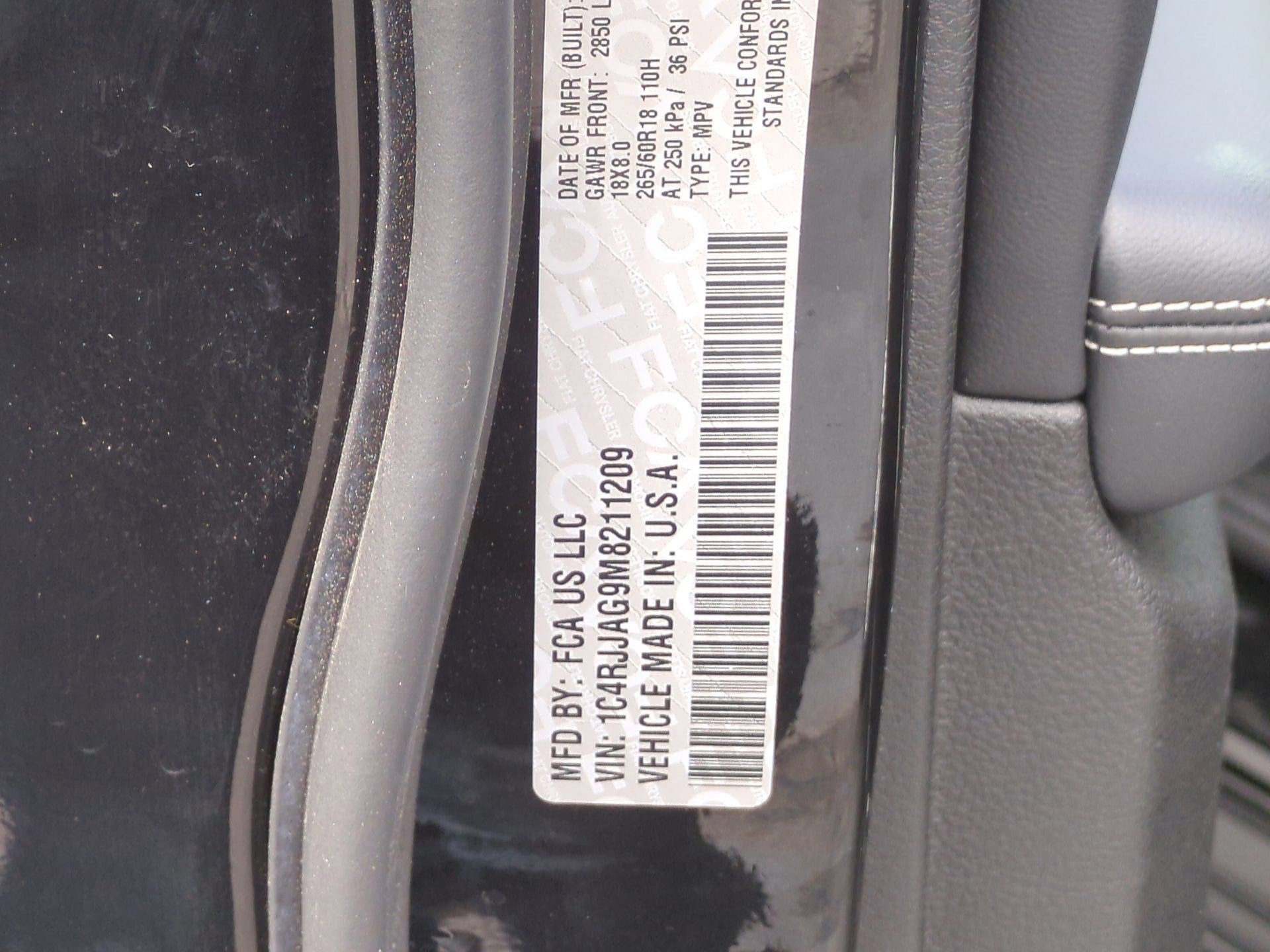 2021 Jeep Grand Cherokee L Laredo