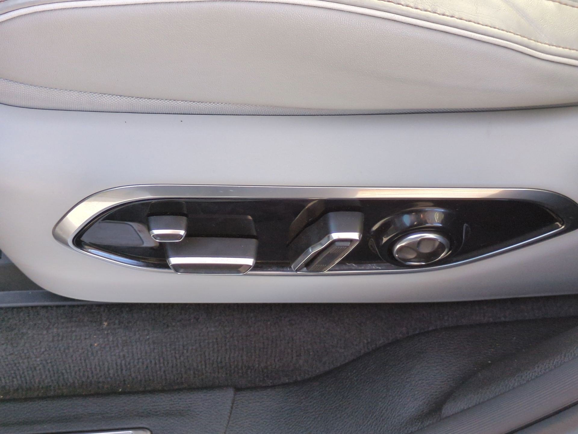 2022 Jeep Grand Cherokee L Summit