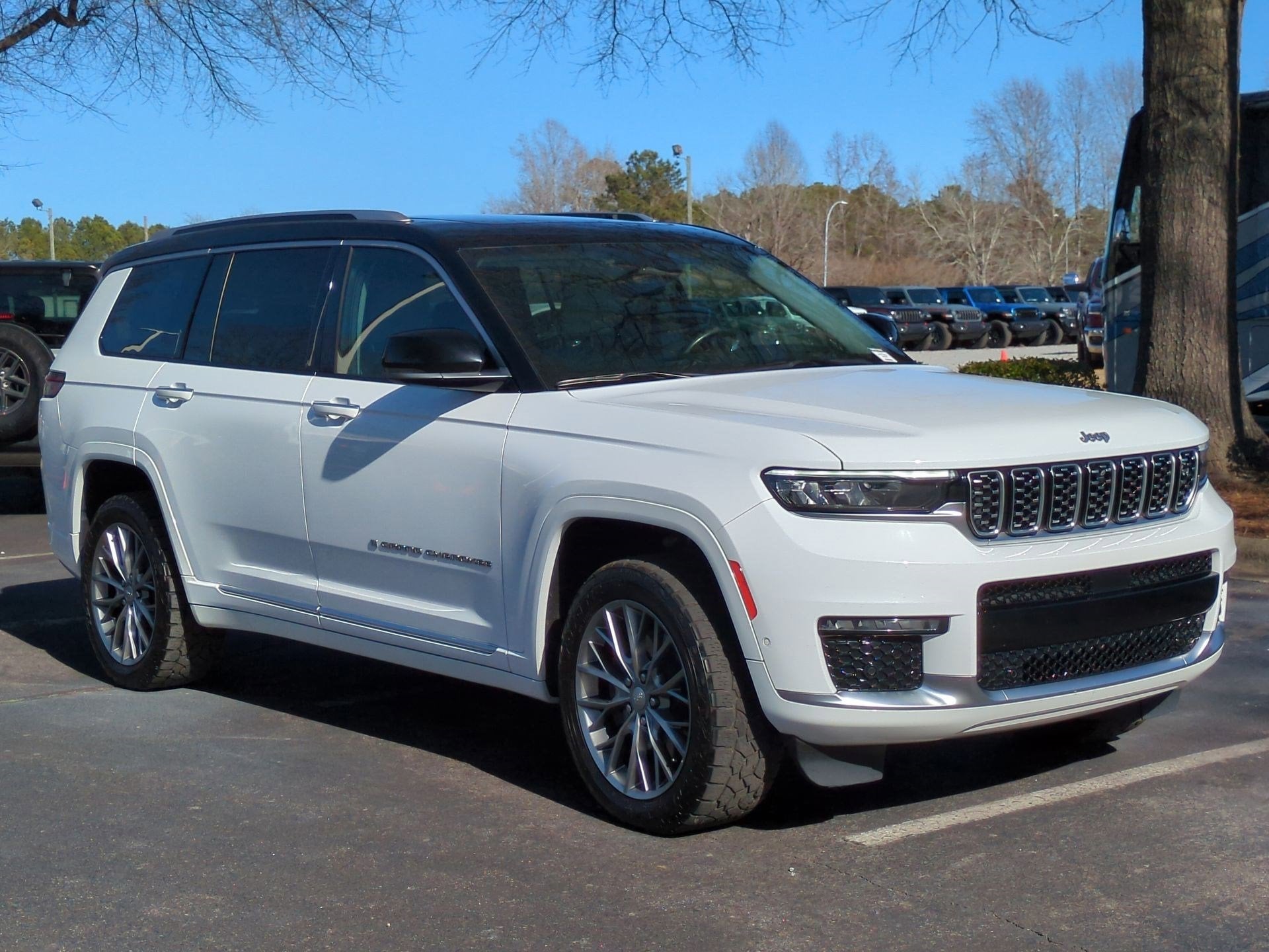 2022 Jeep Grand Cherokee L Summit