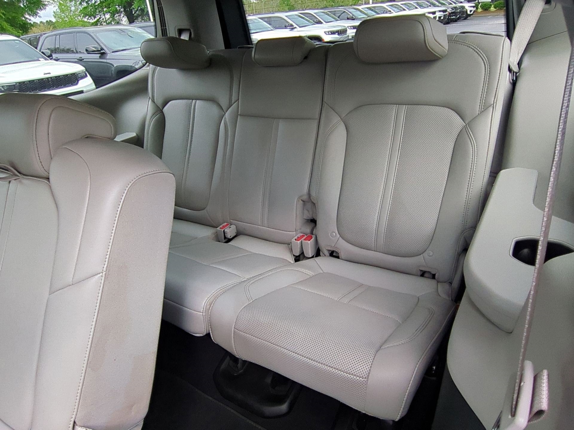 2023 Jeep Wagoneer Series III