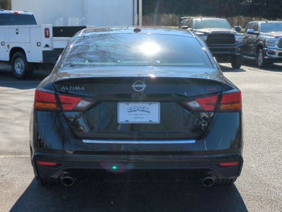 2023 Nissan Altima 2.5 SR