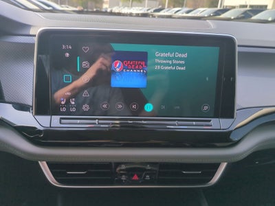 2024 Volkswagen Atlas 2.0T Peak Edition SEL