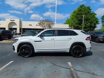 2023 Volkswagen Atlas Cross Sport 2.0T SEL R-Line Black