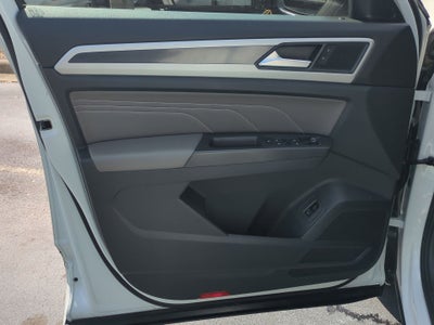 2023 Volkswagen Atlas Cross Sport 2.0T SEL R-Line Black