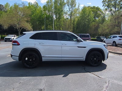 2023 Volkswagen Atlas Cross Sport 2.0T SEL R-Line Black