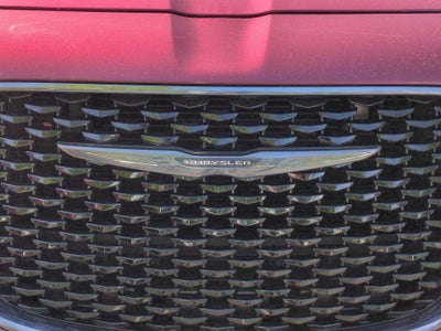 2023 Chrysler 300 Touring