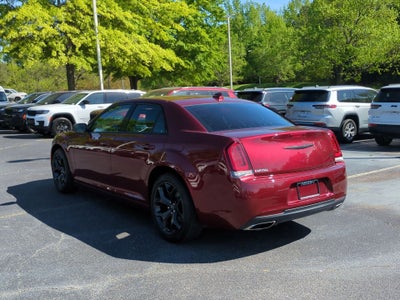 2023 Chrysler 300 Touring