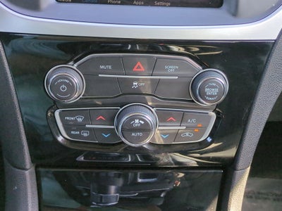 2023 Chrysler 300 Touring