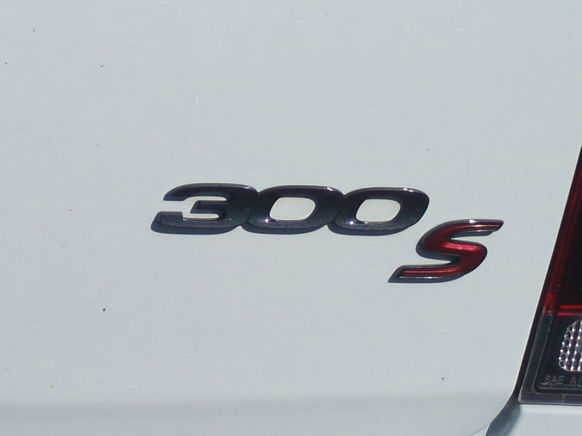 2023 Chrysler 300 300S