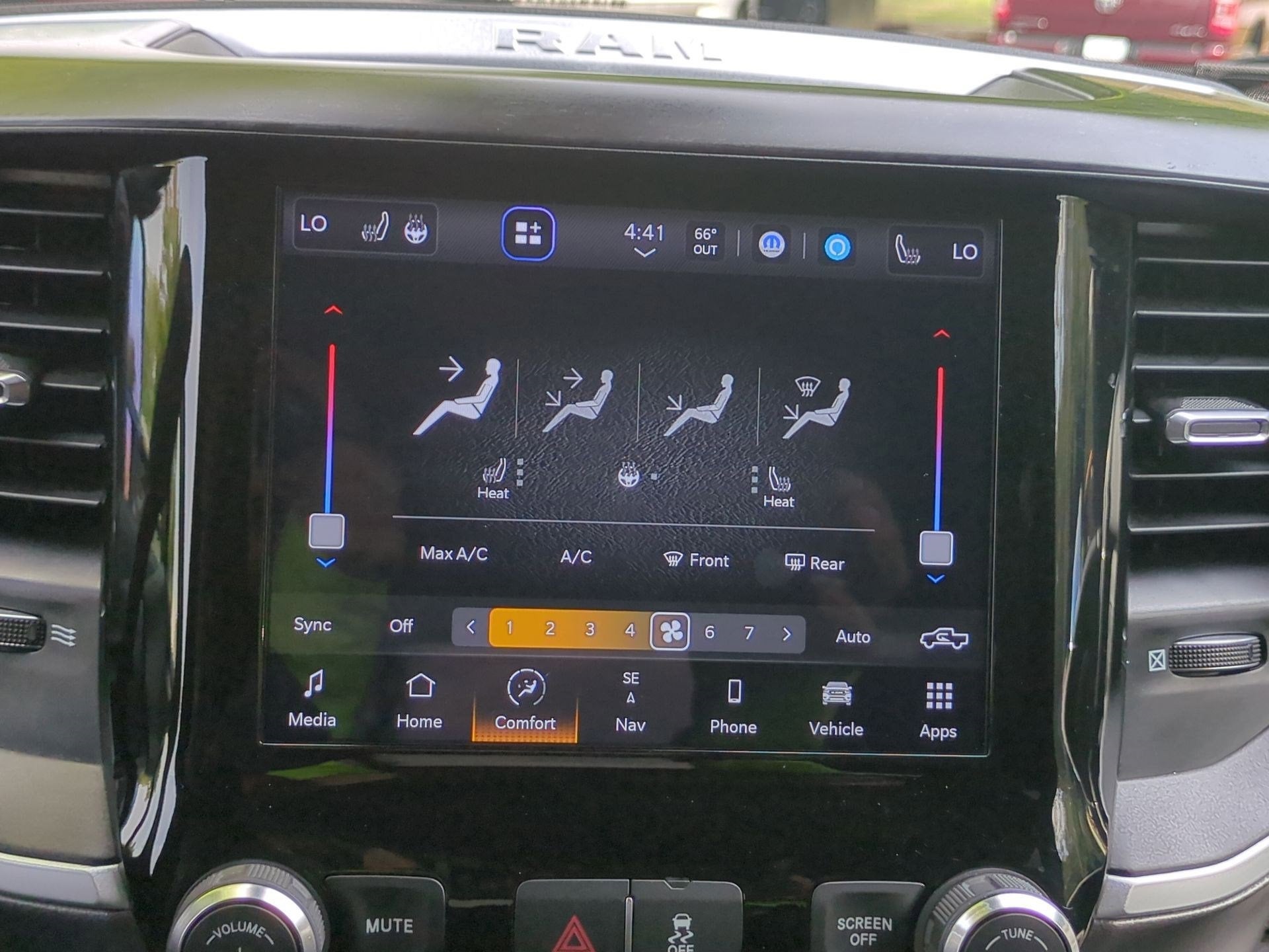 2023 RAM 3500 Big Horn