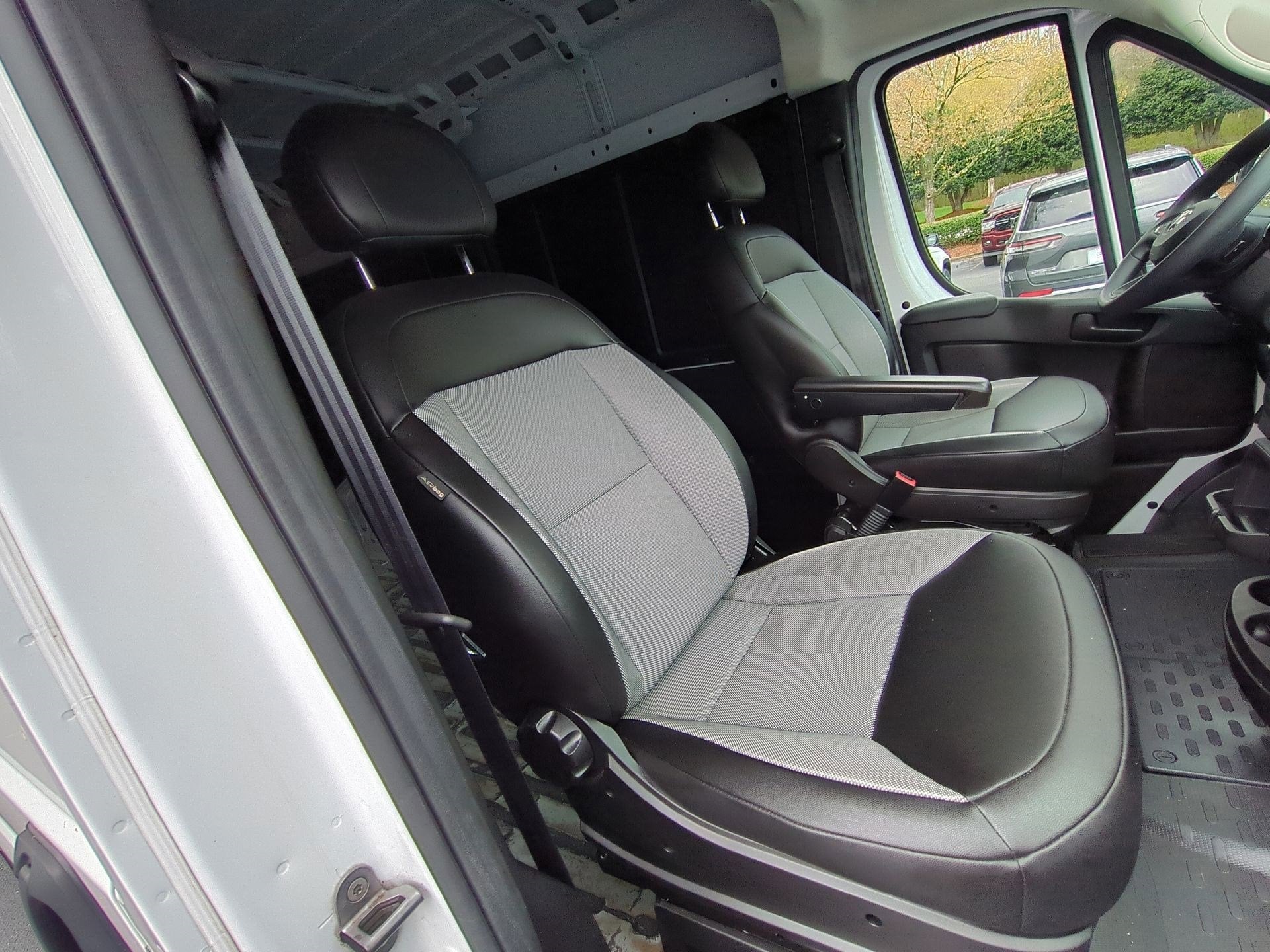 2023 RAM ProMaster Cargo Van High Roof