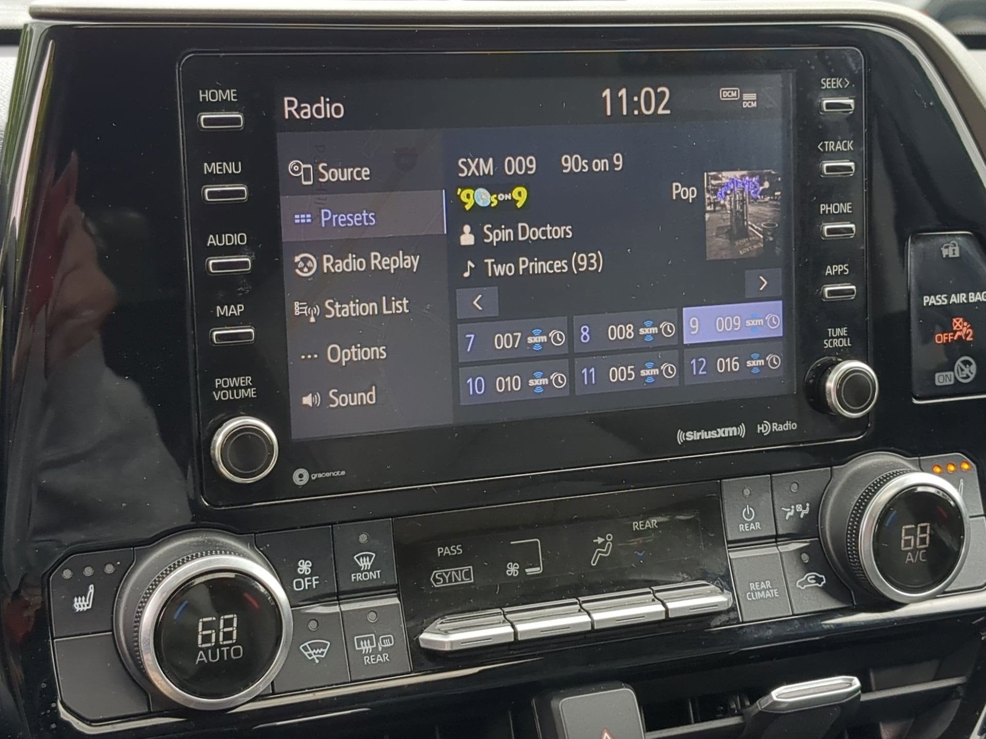 2020 Toyota Highlander XLE