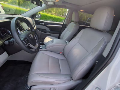 2019 Toyota Highlander XLE