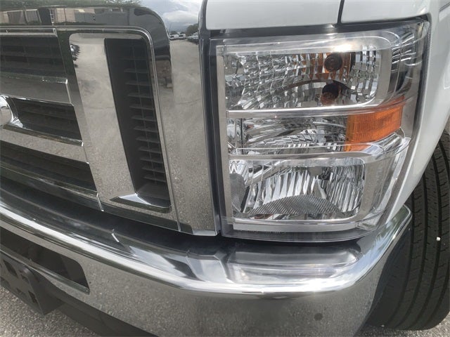 2025 Ford E-350SD Cutaway