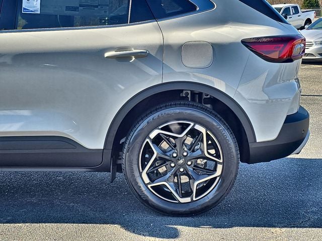 2026 Ford Escape Hybrid Platinum