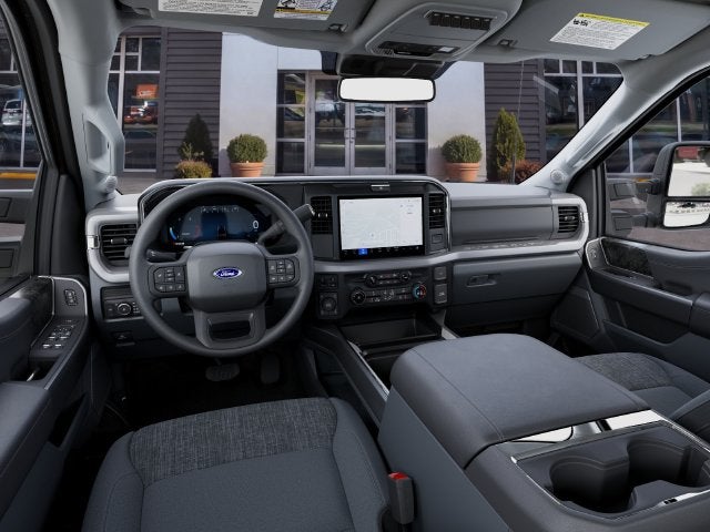 2027 Ford F-350SD XLT