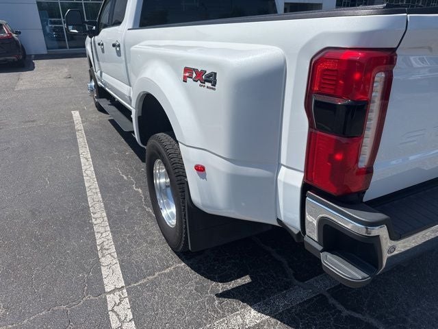 2024 Ford F-350SD Lariat DRW