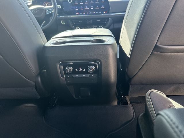 2025 Chevrolet Tahoe RST