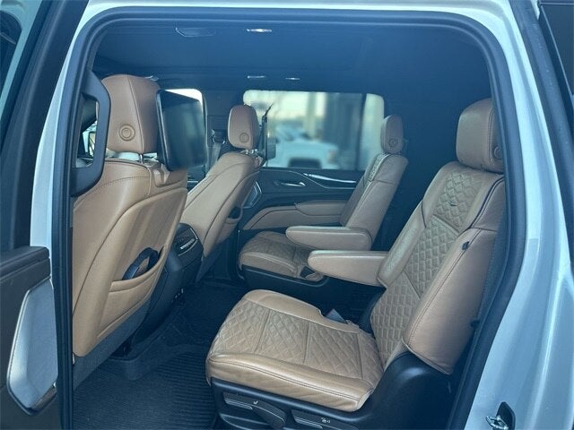 2024 Cadillac Escalade ESV Sport