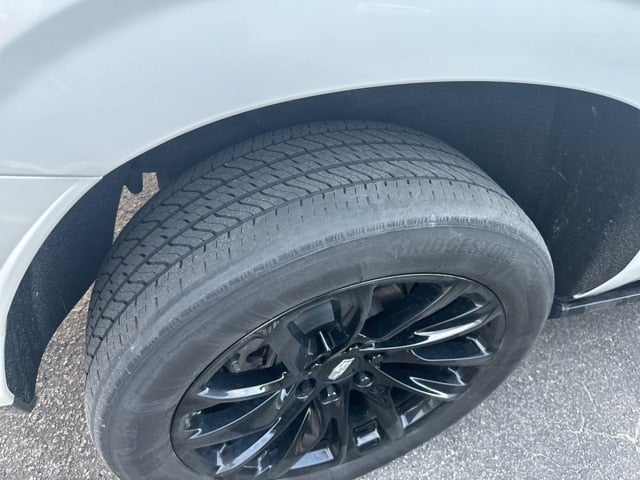 2024 Cadillac Escalade ESV Sport