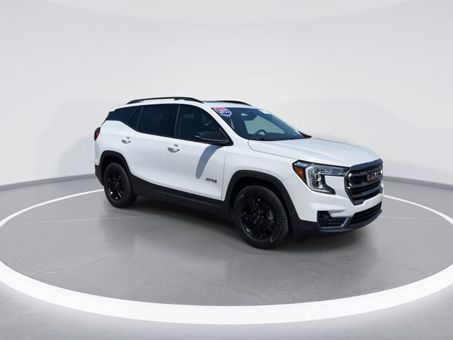 2022 GMC Terrain AT4