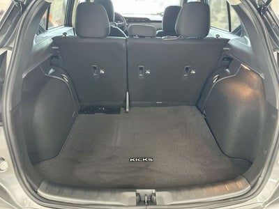 2025 Nissan Kicks Play S