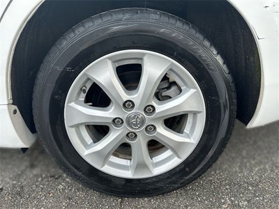 2011 Toyota Camry SE