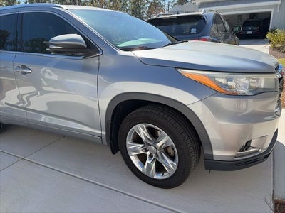 2015 Toyota Highlander Limited Platinum V6