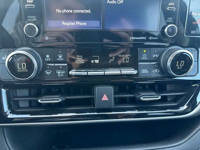 2022 Toyota Highlander XLE