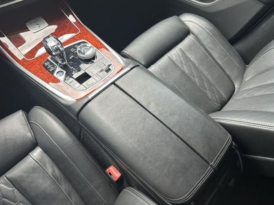 2021 BMW X7 ALPINA XB7