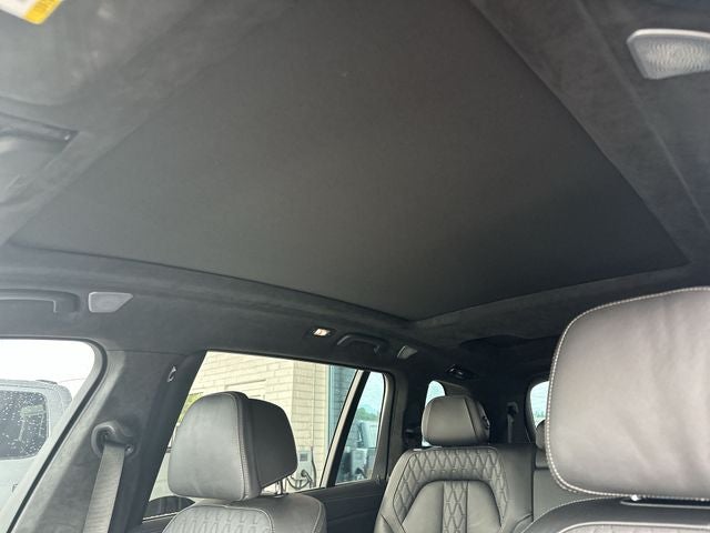 2021 BMW X7 ALPINA XB7