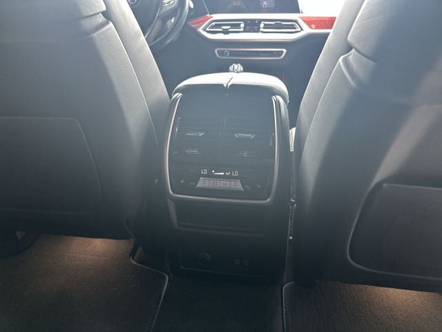 2021 BMW X7 ALPINA XB7