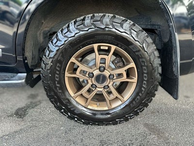 2017 Toyota Land Cruiser V8