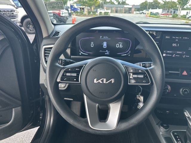 2024 Kia Seltos LX