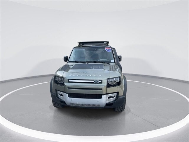 2023 Land Rover Defender 110 SE