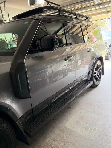 2024 Land Rover Defender 130 Outbound