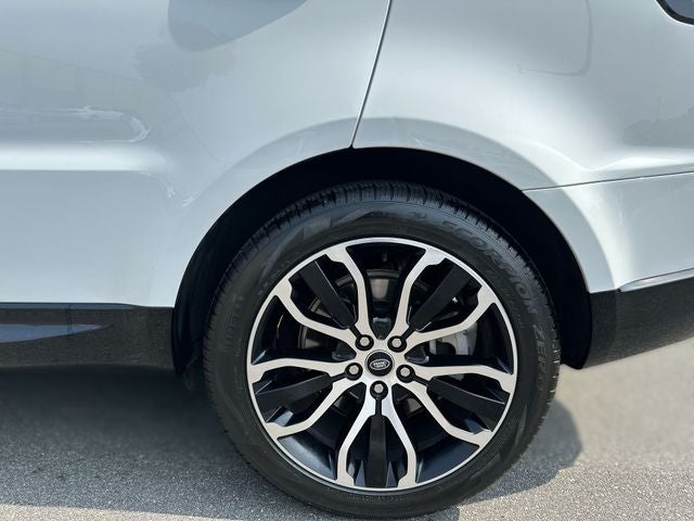 2022 Land Rover Range Rover Sport HSE Silver Edition