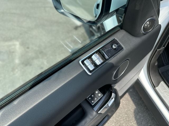 2022 Land Rover Range Rover Sport HSE Silver Edition