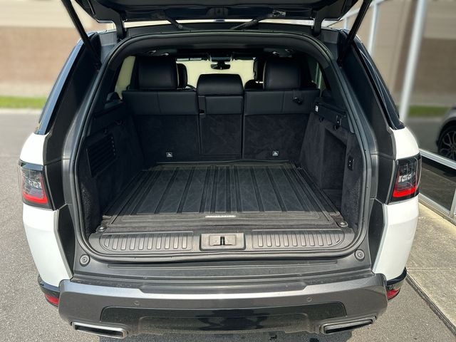 2022 Land Rover Range Rover Sport HSE Silver Edition
