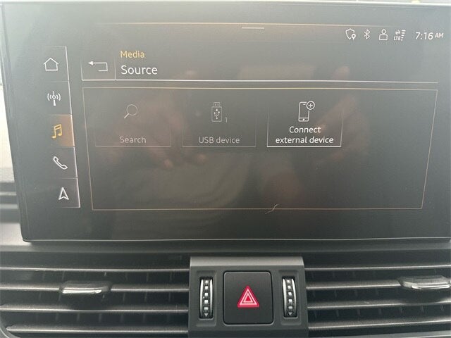 2023 Audi Q5 40 Premium quattro