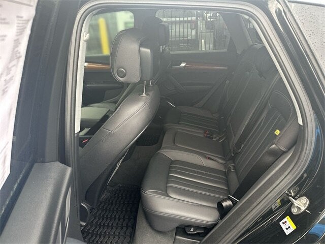 2023 Audi Q5 40 Premium quattro