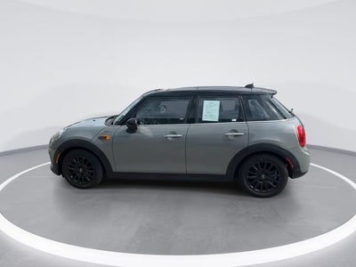 2016 MINI Cooper Cooper