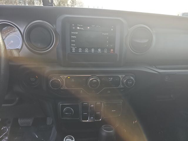 2021 Jeep Gladiator Willys