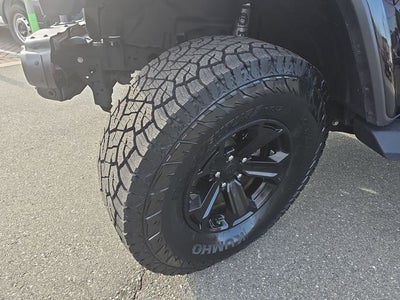 2021 Jeep Gladiator Willys