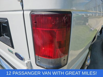 2010 Ford E-350SD XLT